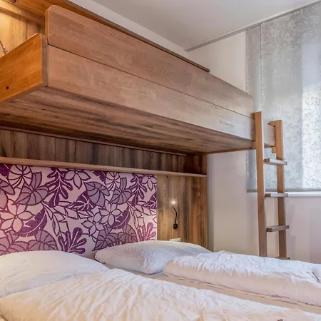 Il Sole * פוש אן דר גלוקנשטראסה